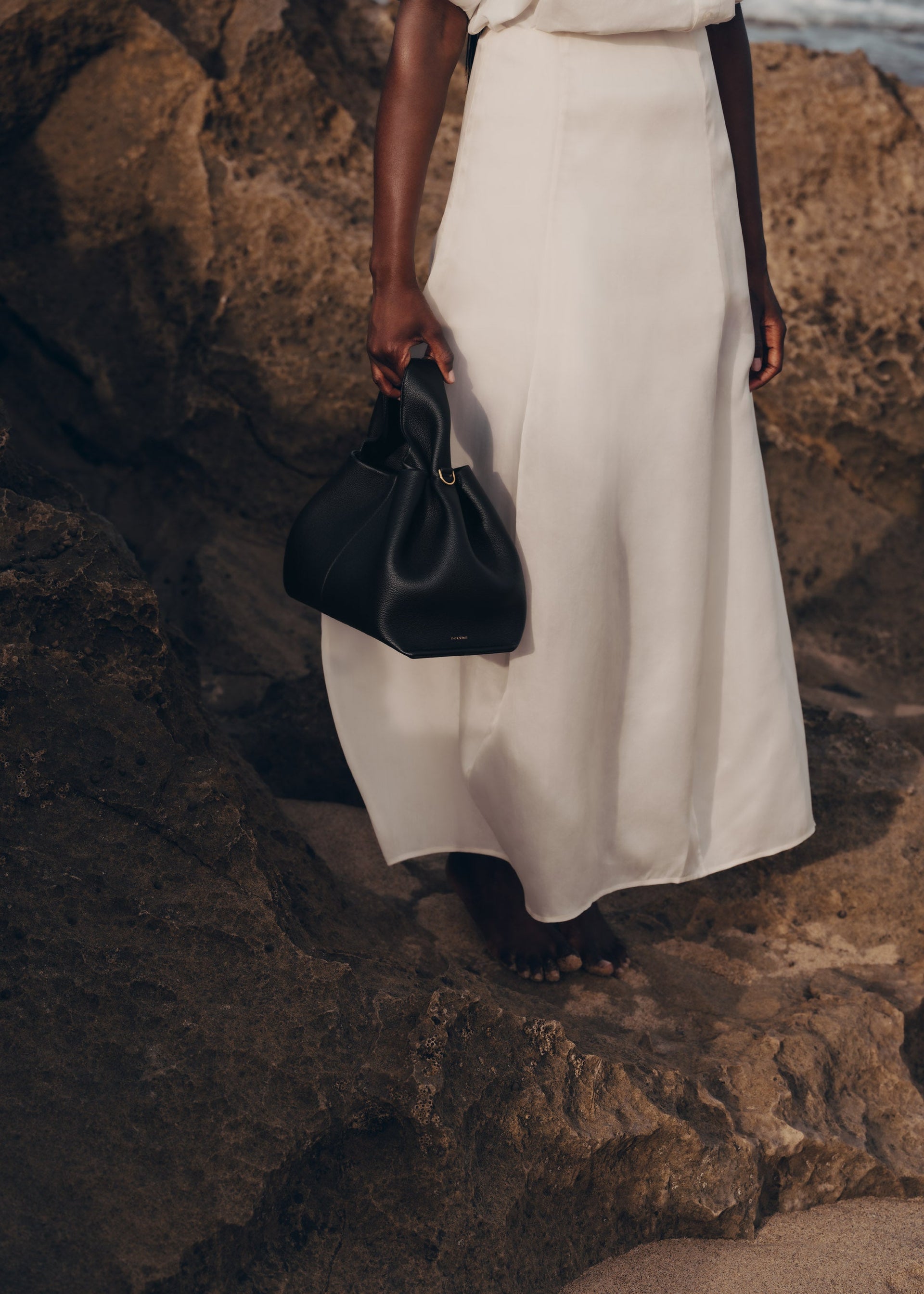 Numéro Neuf - Nero Granulata