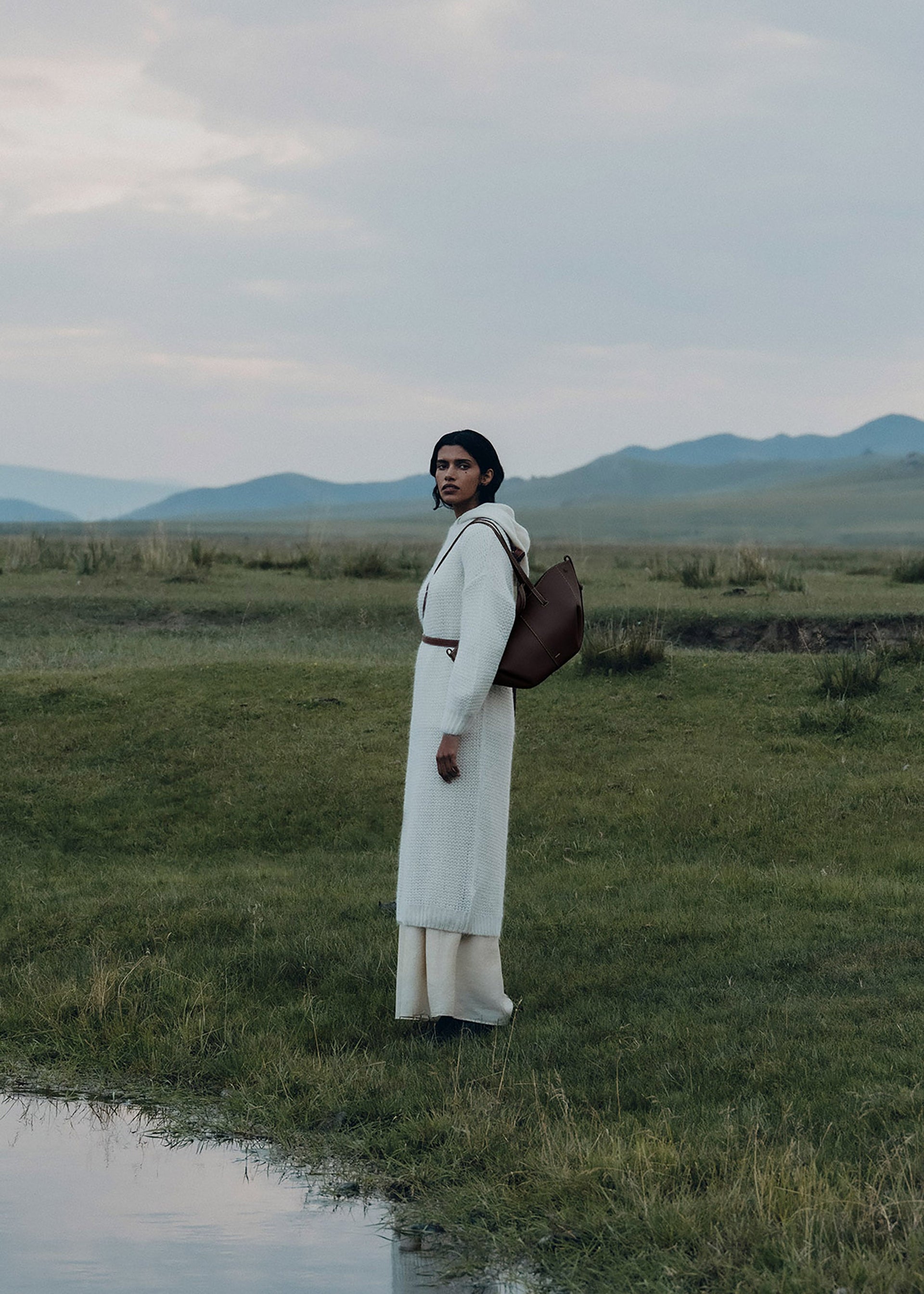 Cyme Mini - Ebano Granulata