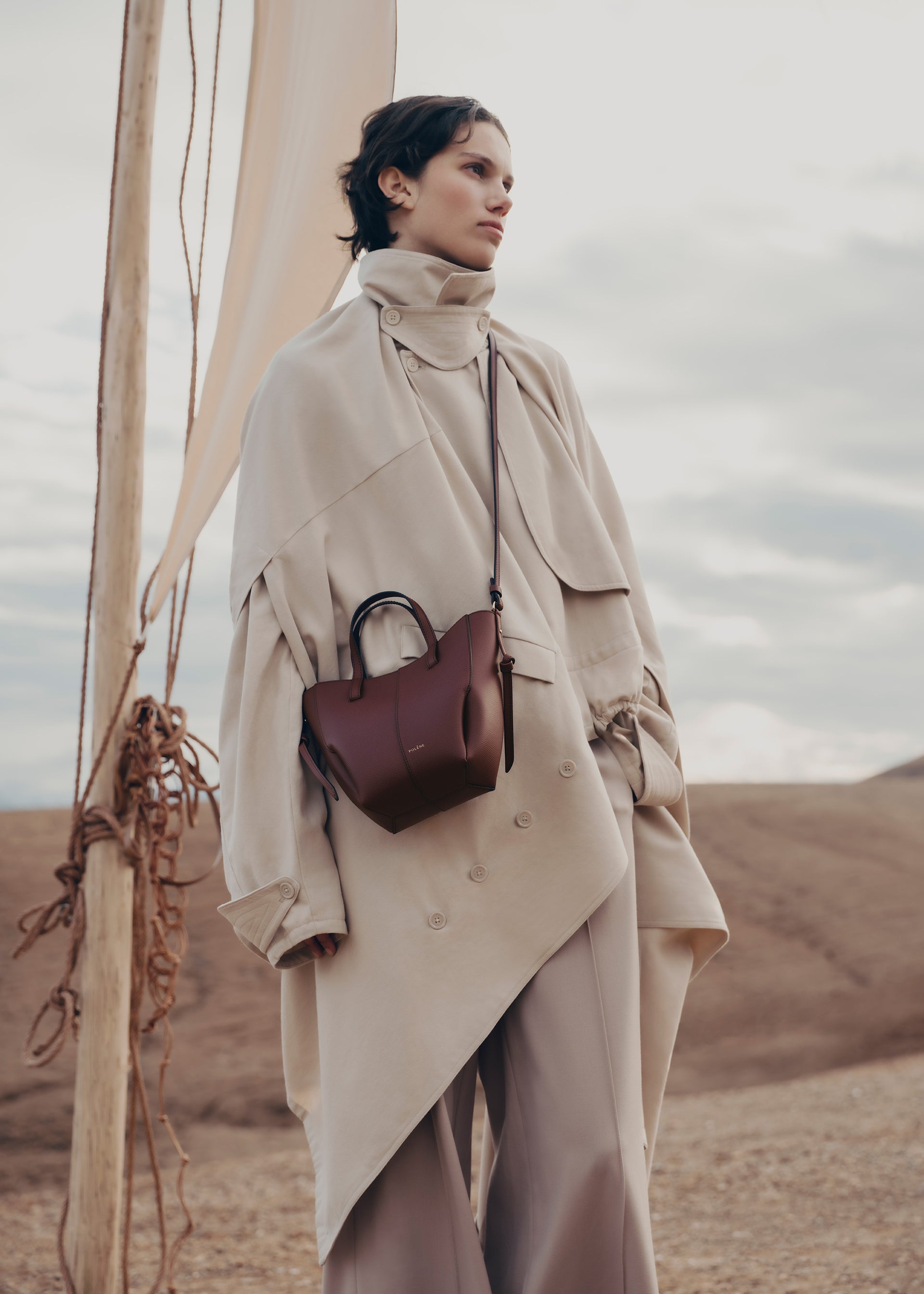 Cyme Tote Nano - Ciliegia Nera Granulata