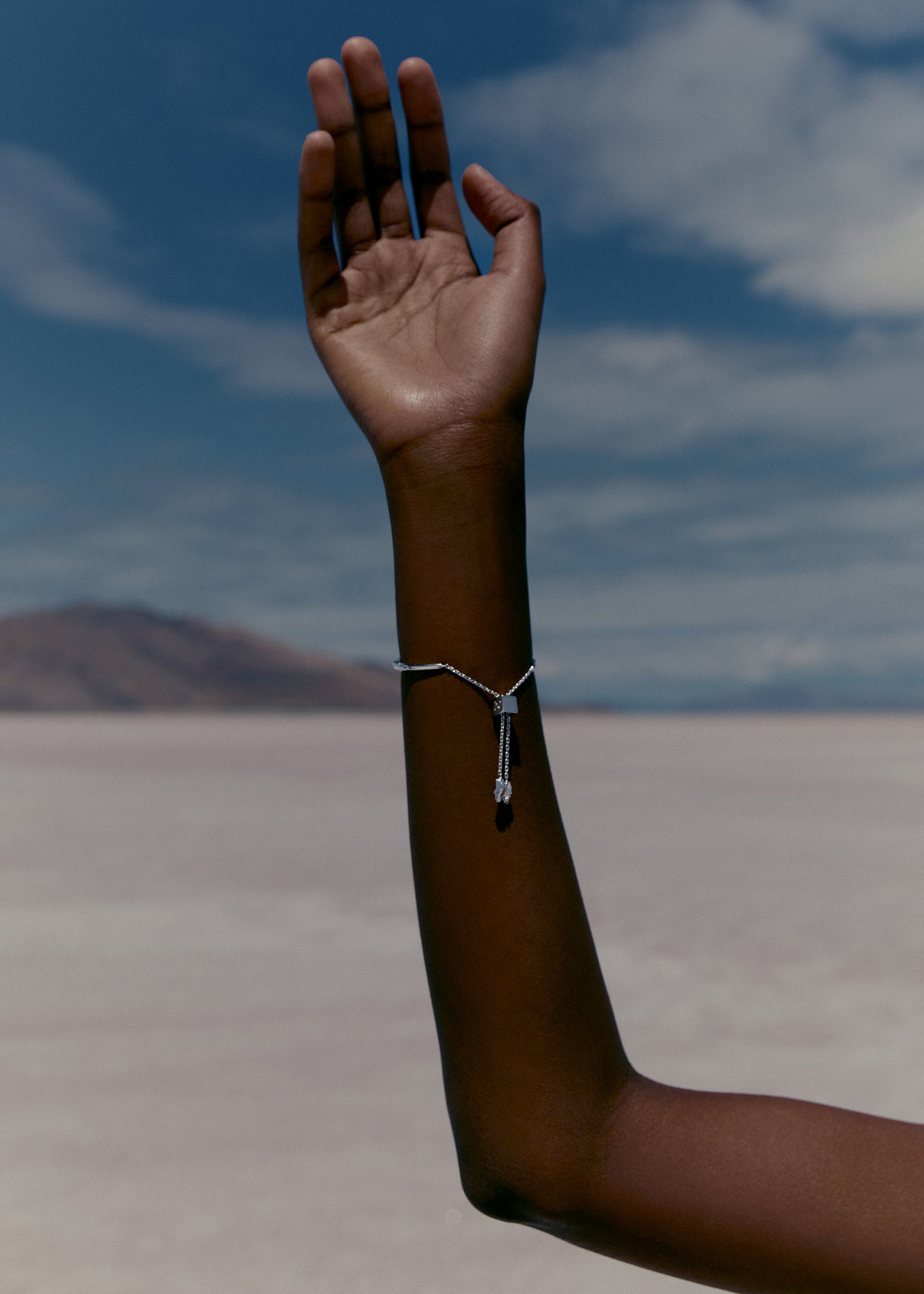 Bracciale a cerchio Eroz - argentata in ottone rodiato