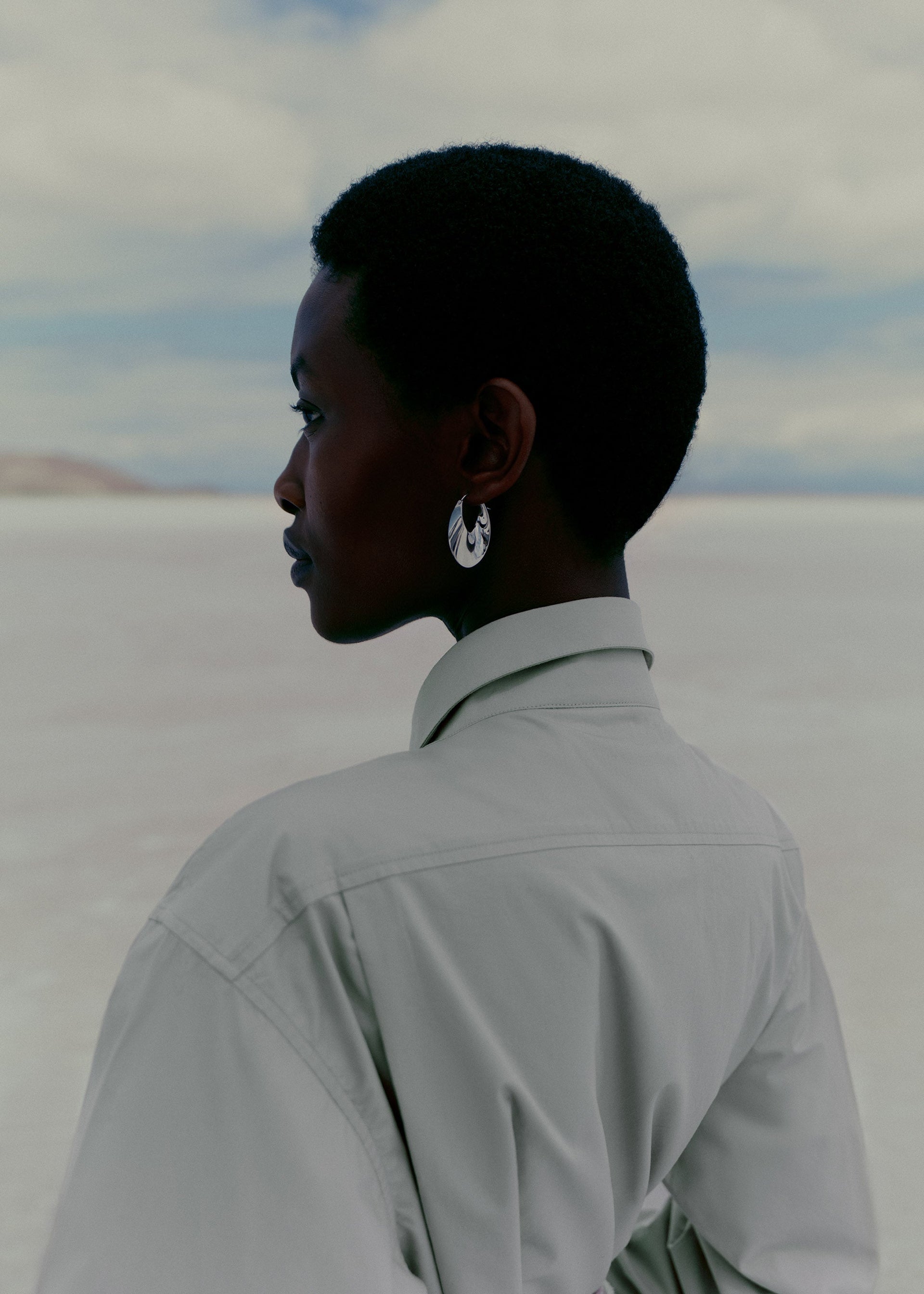 Orecchini a cerchio Éole - argentata in ottone rodiato