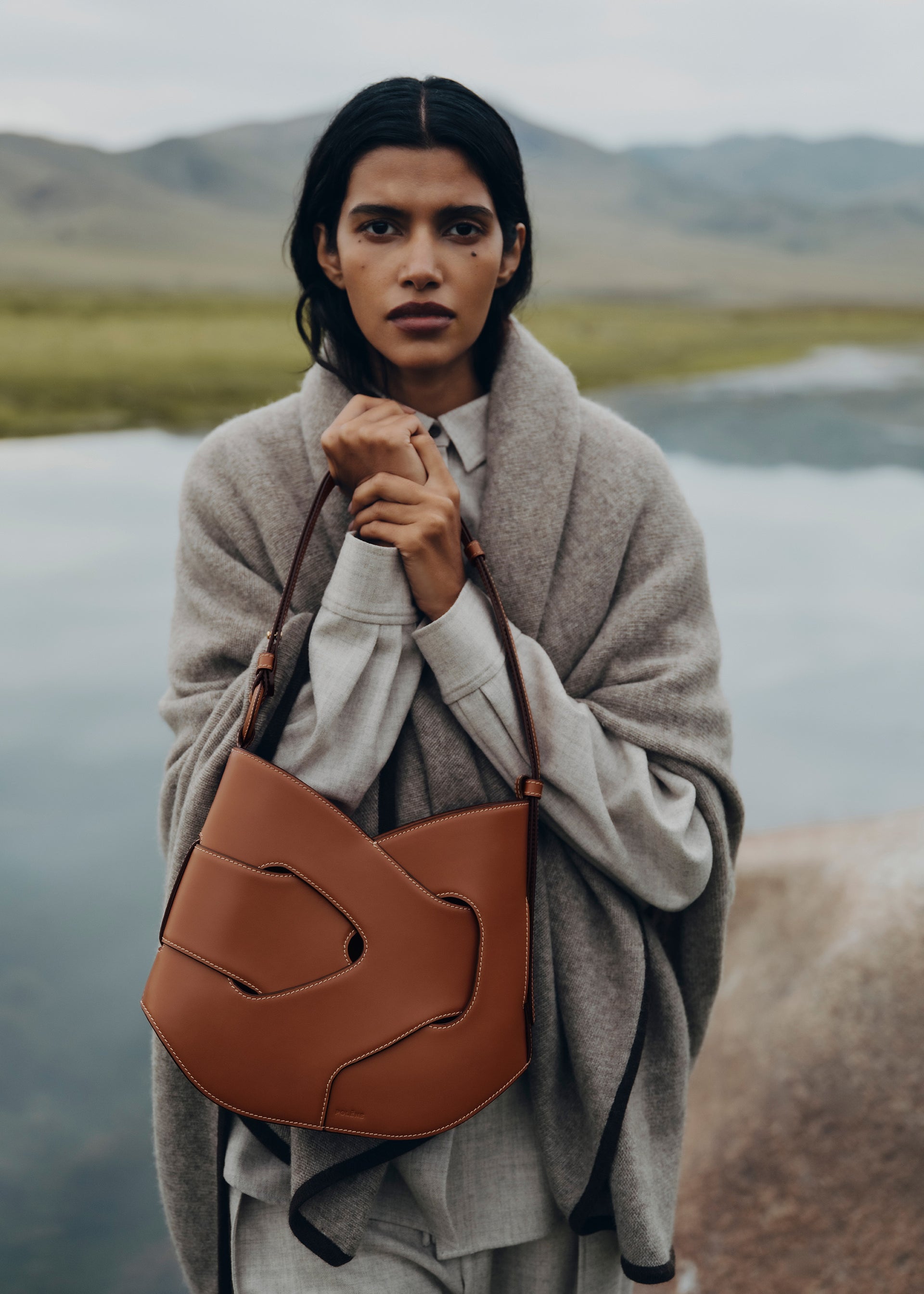 Nodde Hobo - Cognac Liscia