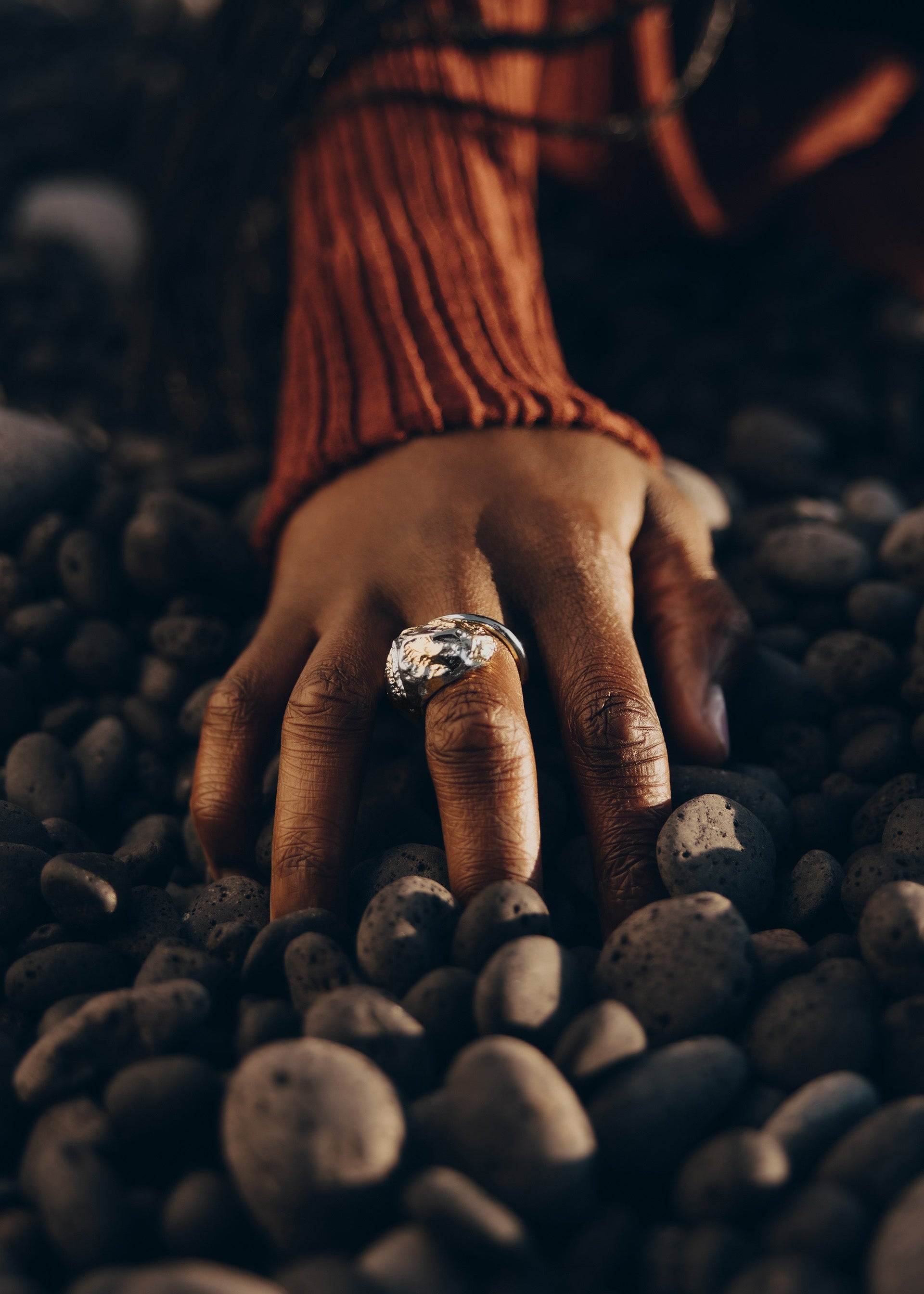 Anello Eroz - Duo de paladio chapado en oro de 24 quilates​