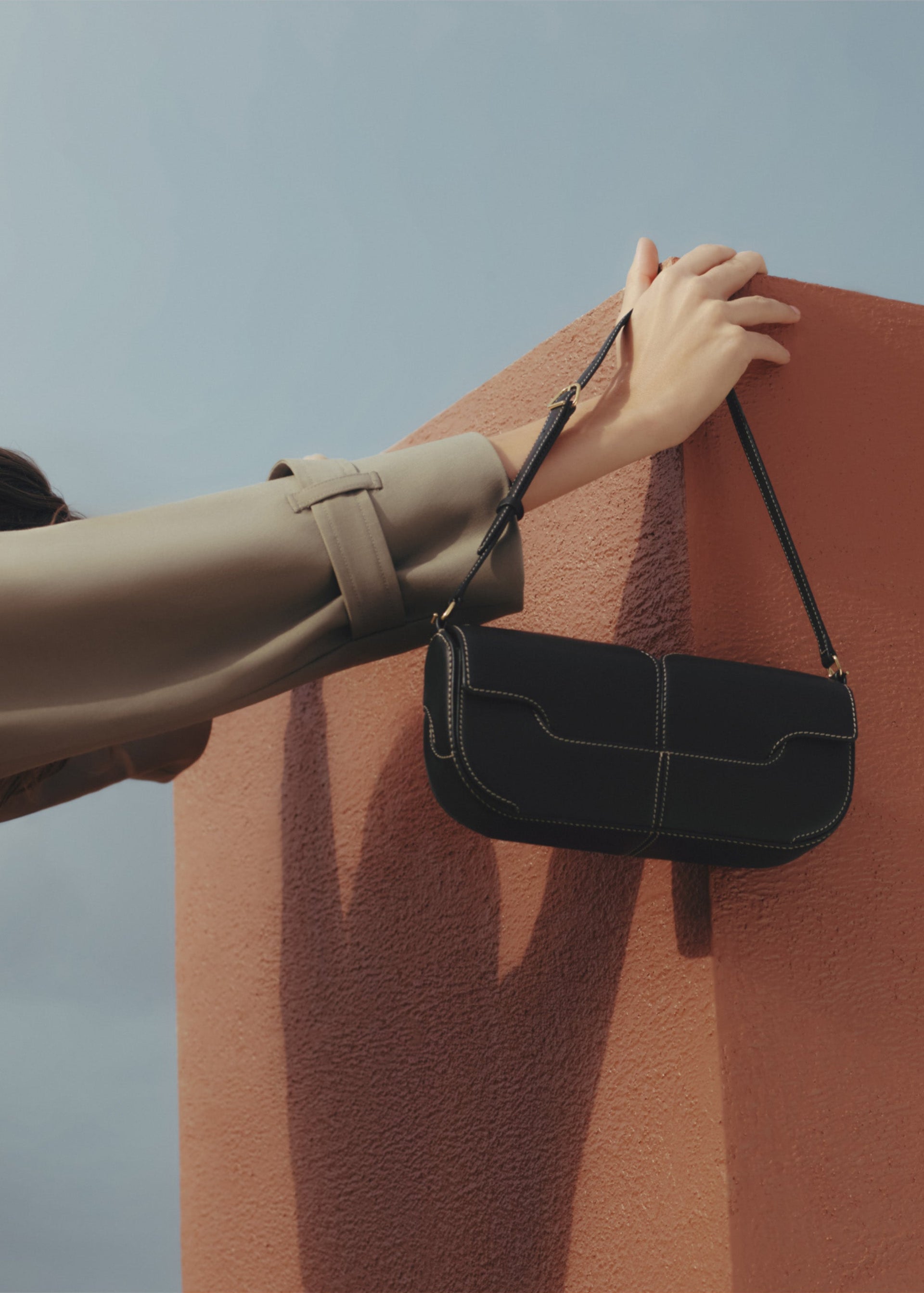 Osmo - Nero Liscia Cuciture Écru