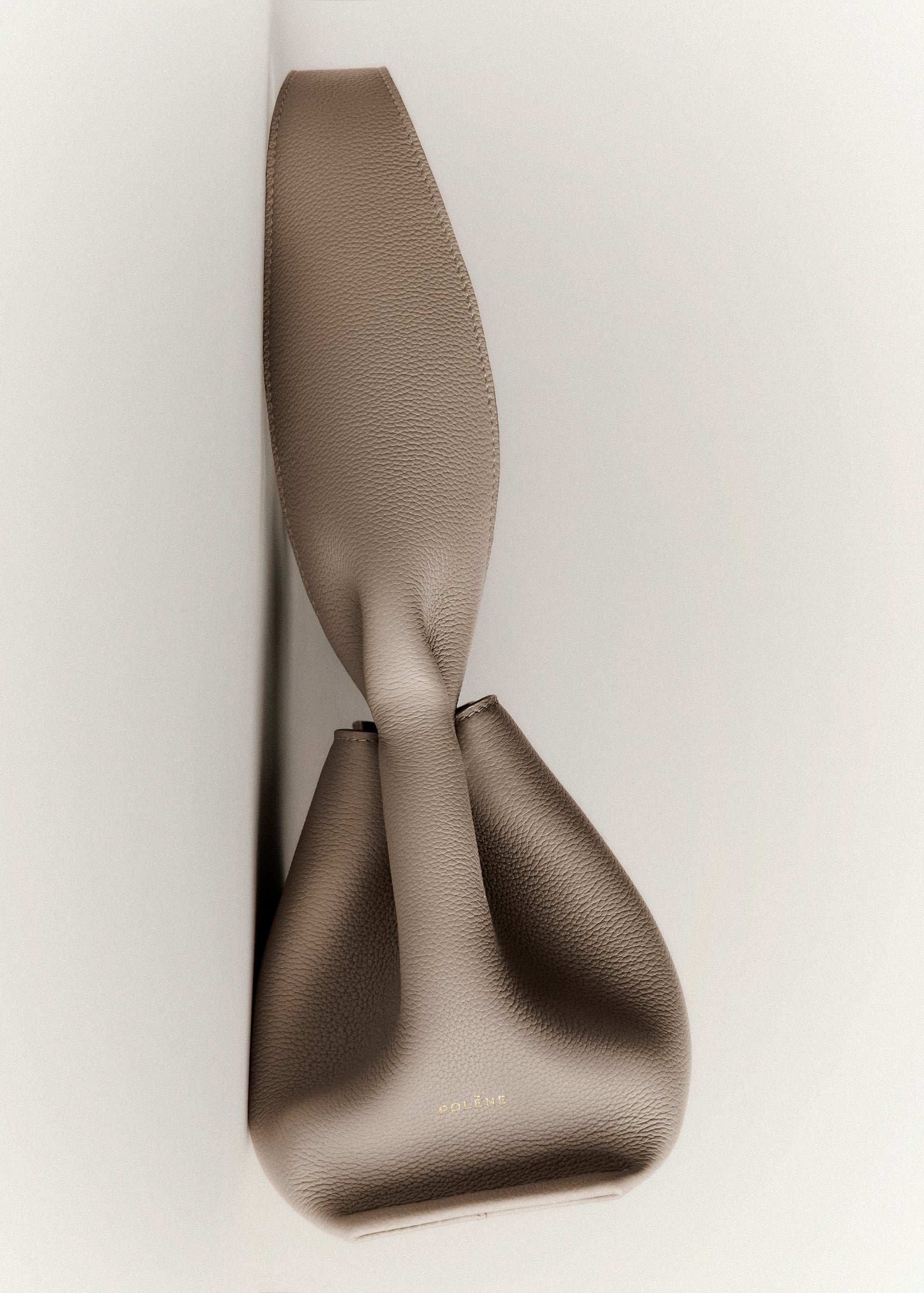 Numéro Neuf East-West - Talpa granulata