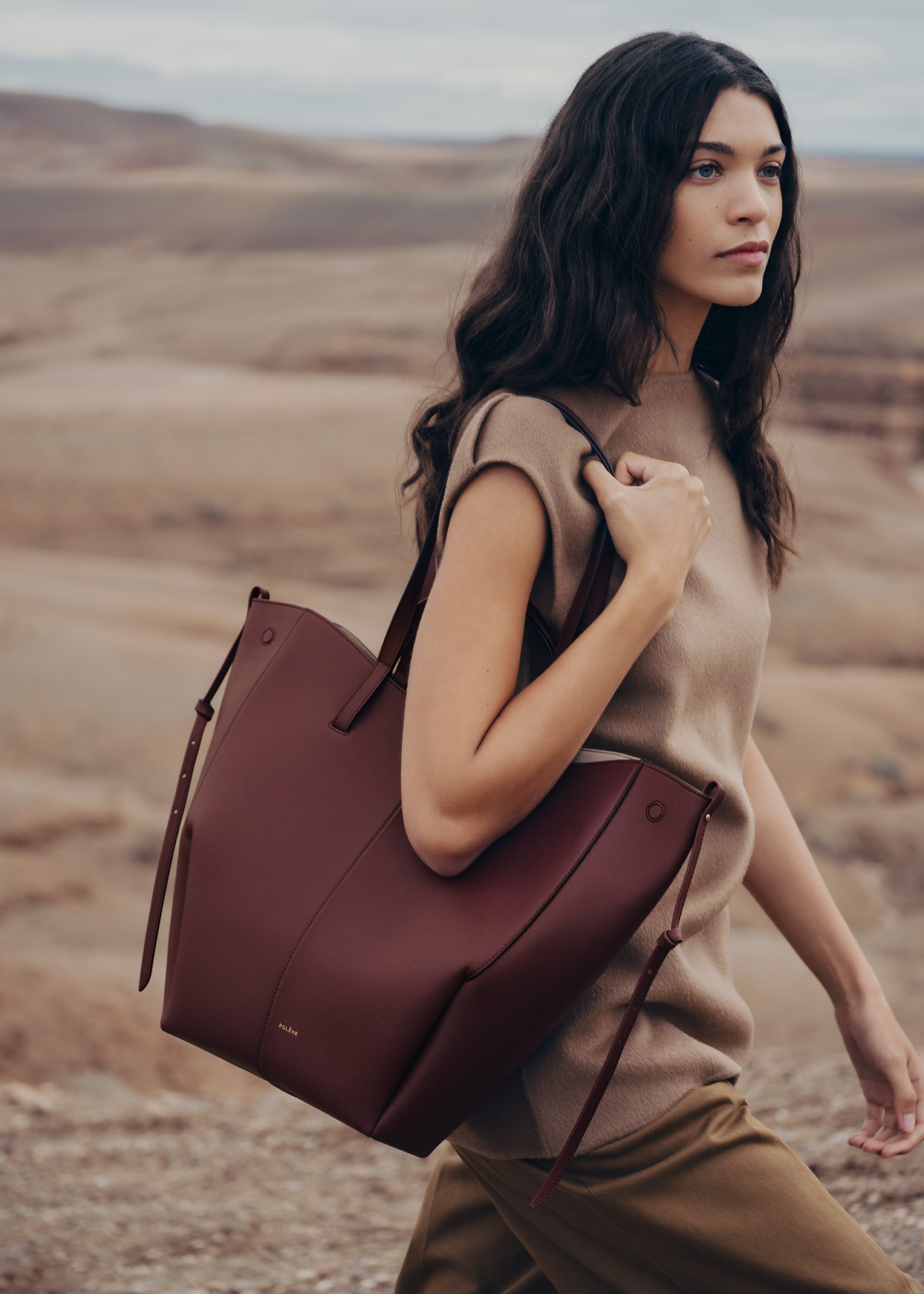 Cyme Tote - Ciliegia Nera Granulata