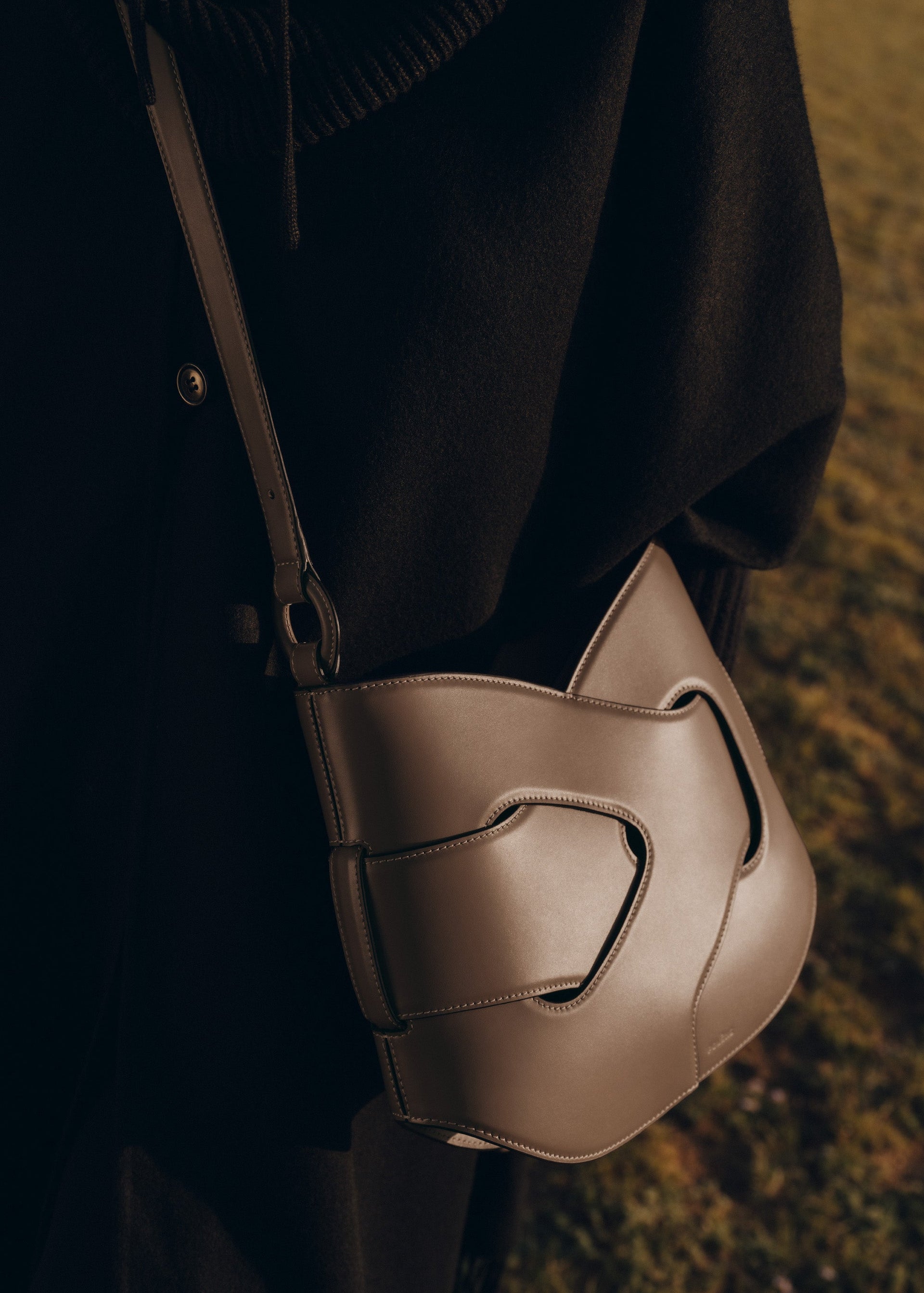 Nodde Hobo - Radice Liscia