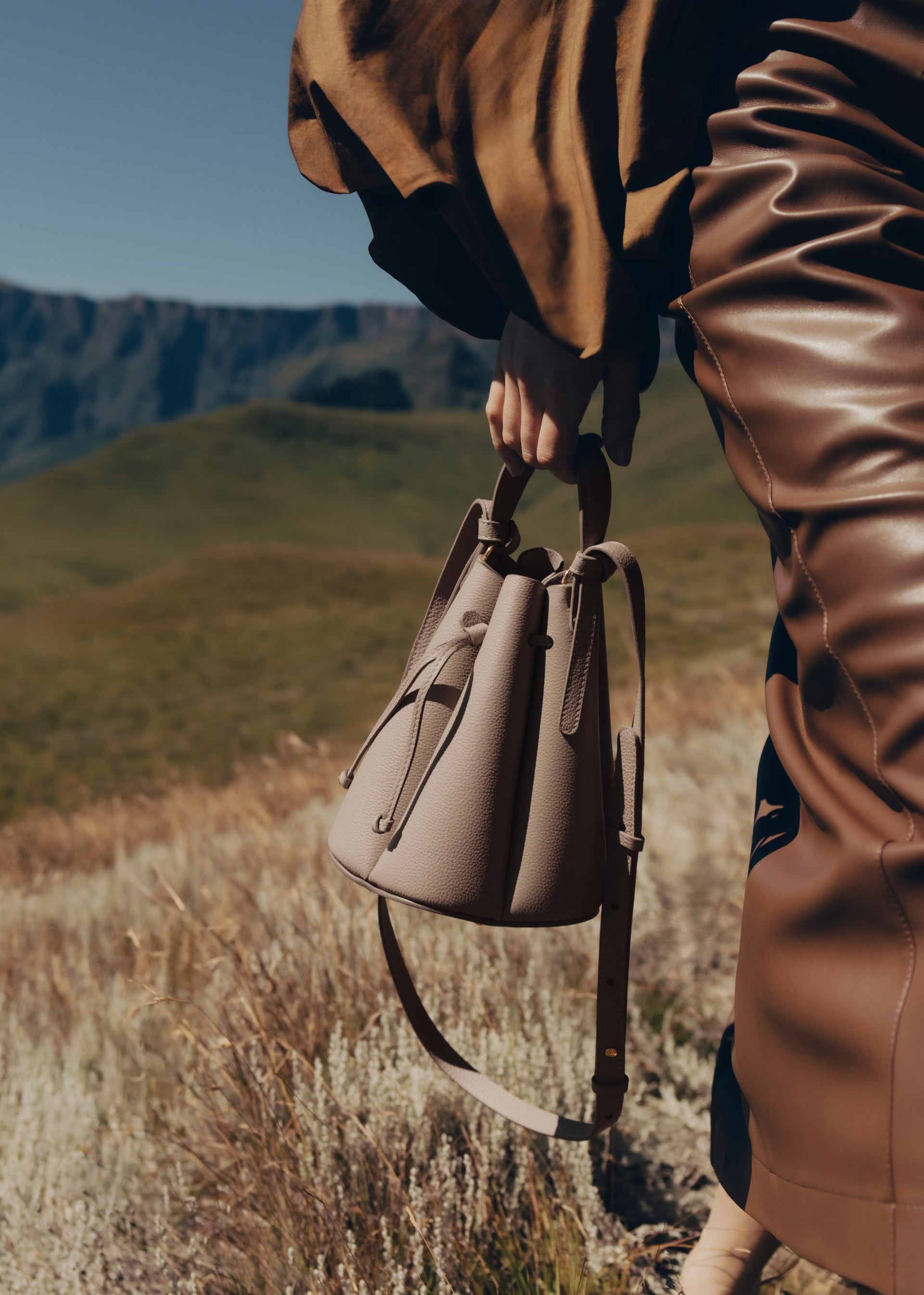 Numéro Huit Mini - Talpa Granulata