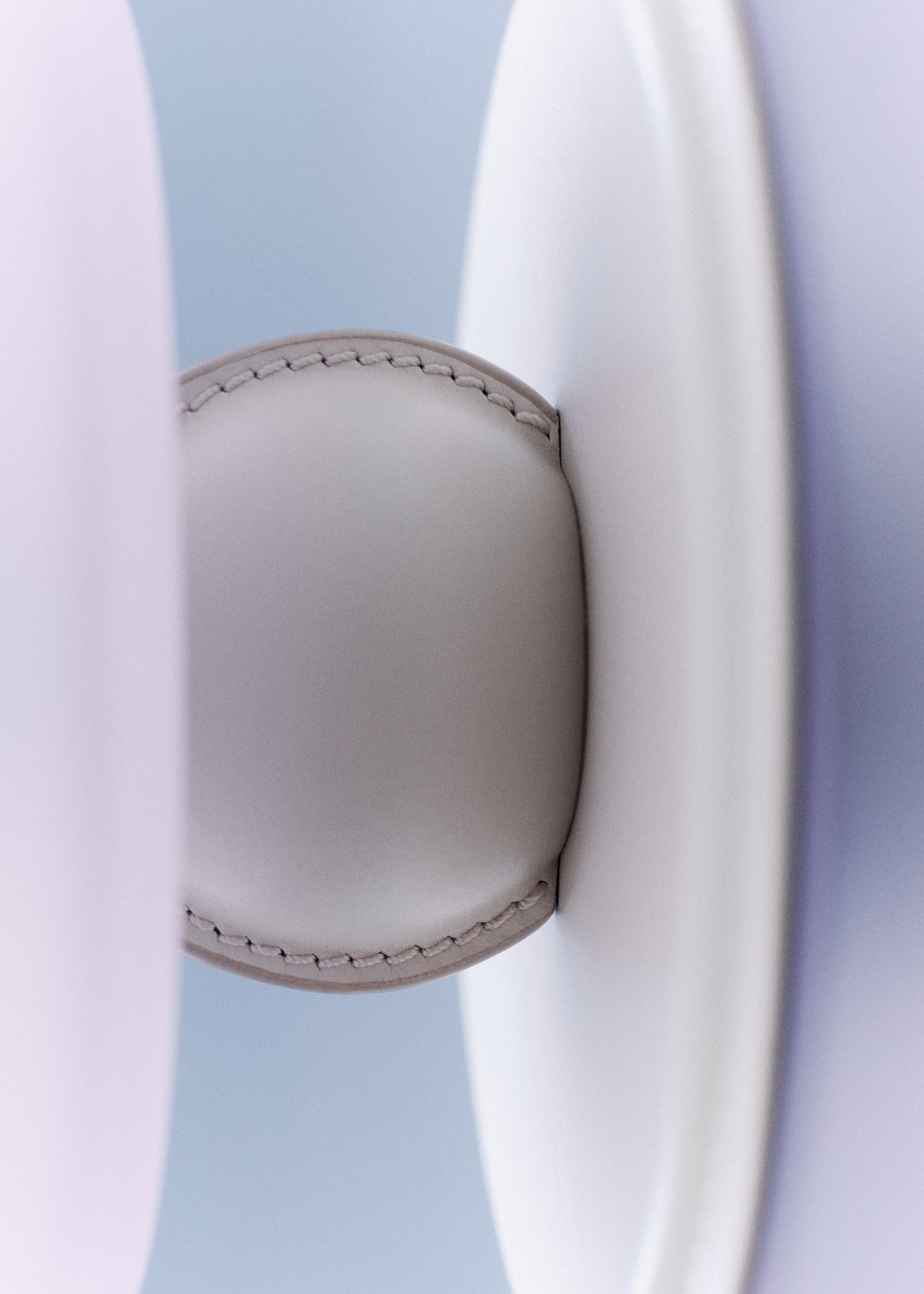 Uzlo Sculpture - Lavanda satinata