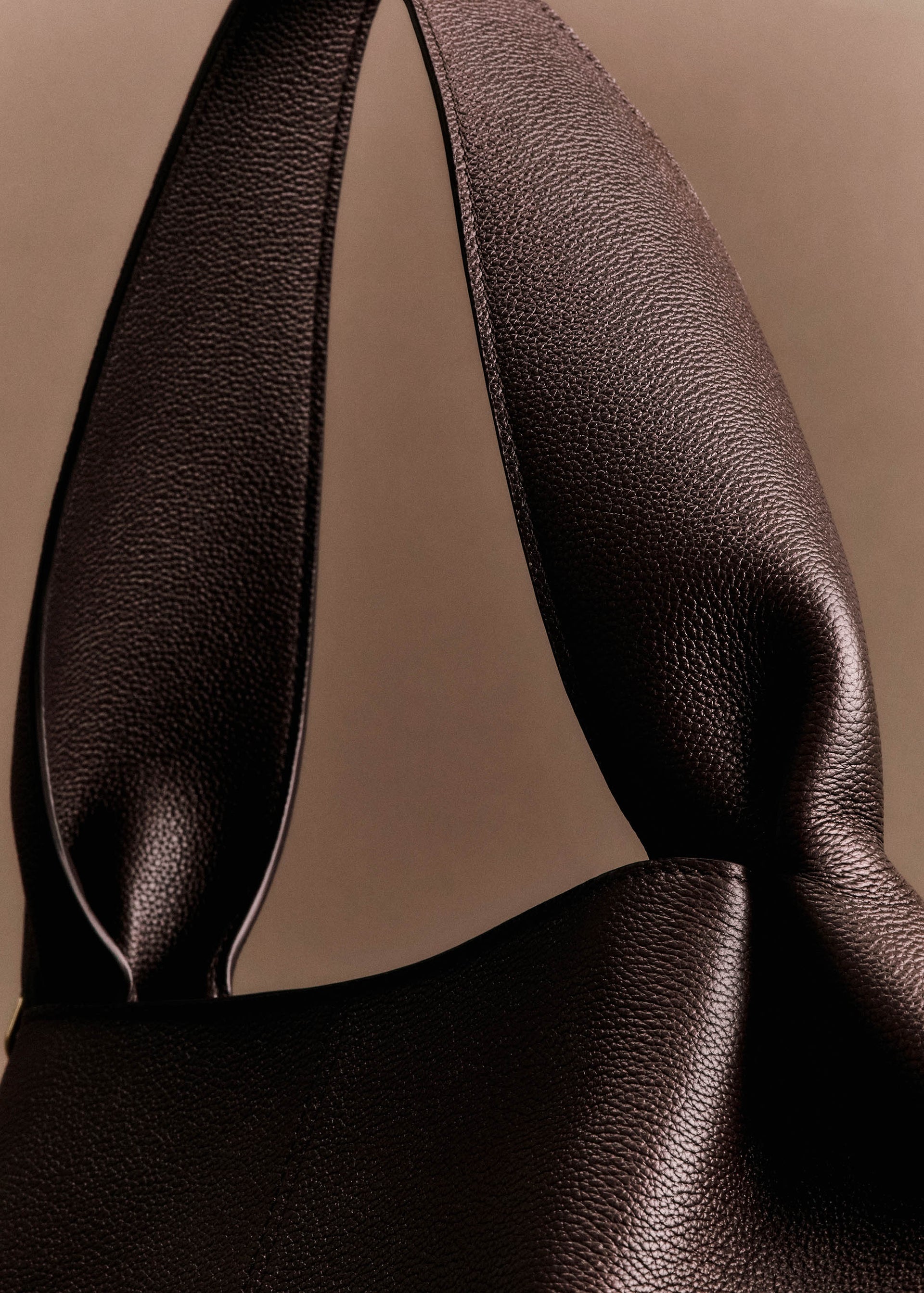 Numéro Neuf East-West - Ebano granulata