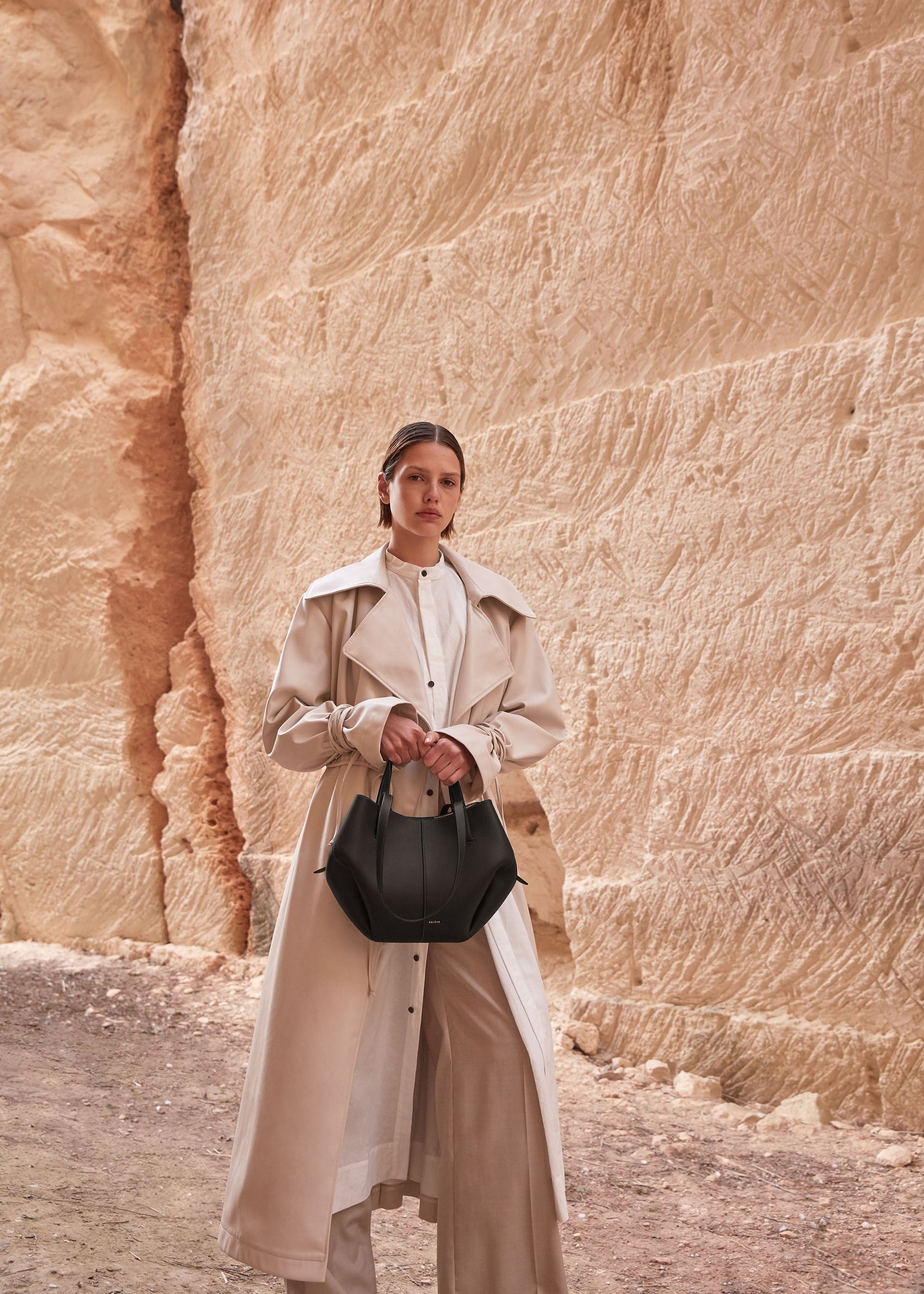 Cyme Mini - Nero Granulata