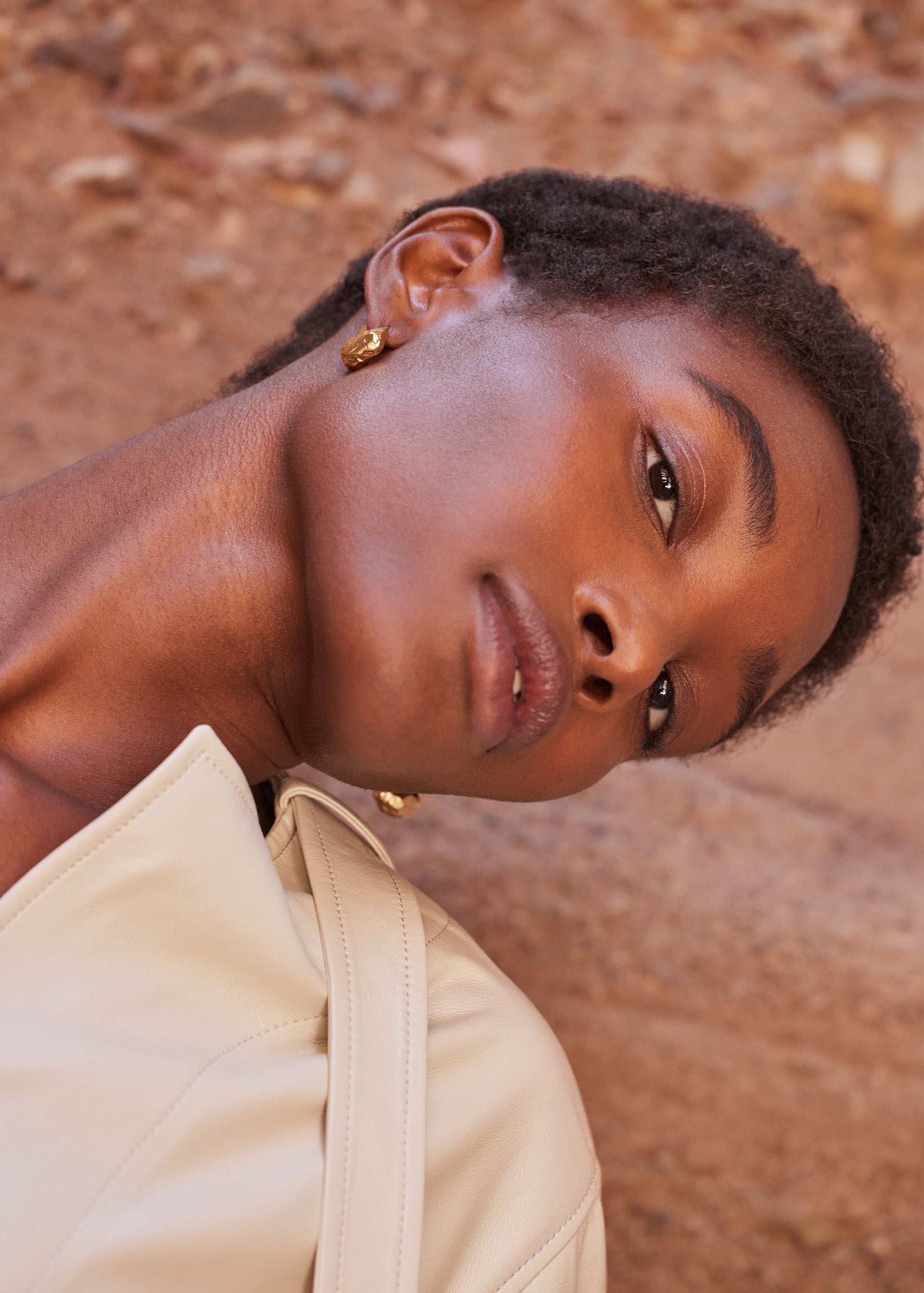 Orecchini a lobo Eroz - placcata oro 24 carati