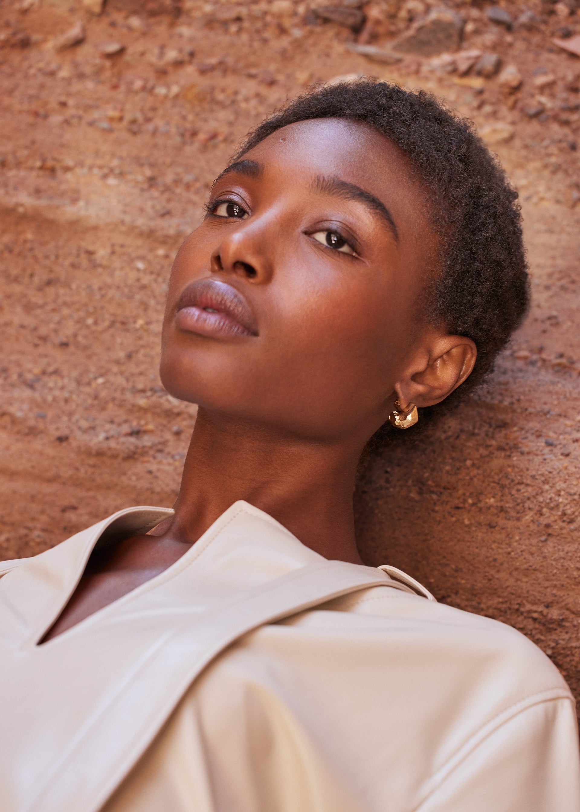 Orecchini a lobo Eroz - placcata oro 24 carati